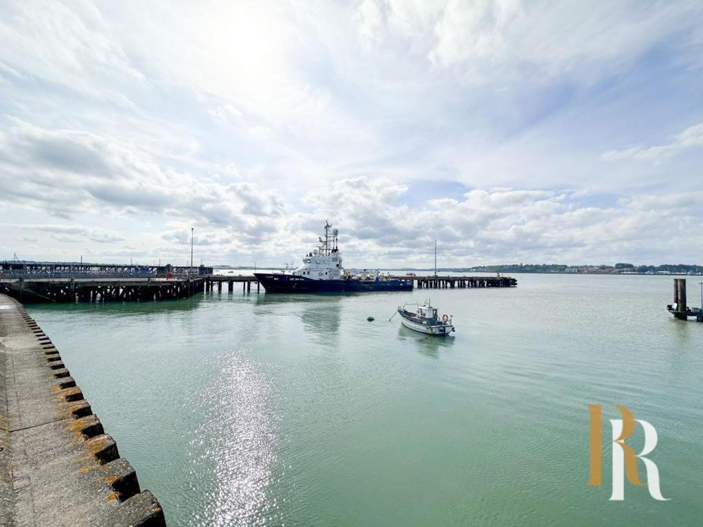 Fisherman'S Cottage - Harwich Breaks - Brand New - Long Stays Available Great Prices - Get In Touch For All Bookings - Cottage In Harwich - Beach Stay エクステリア 写真