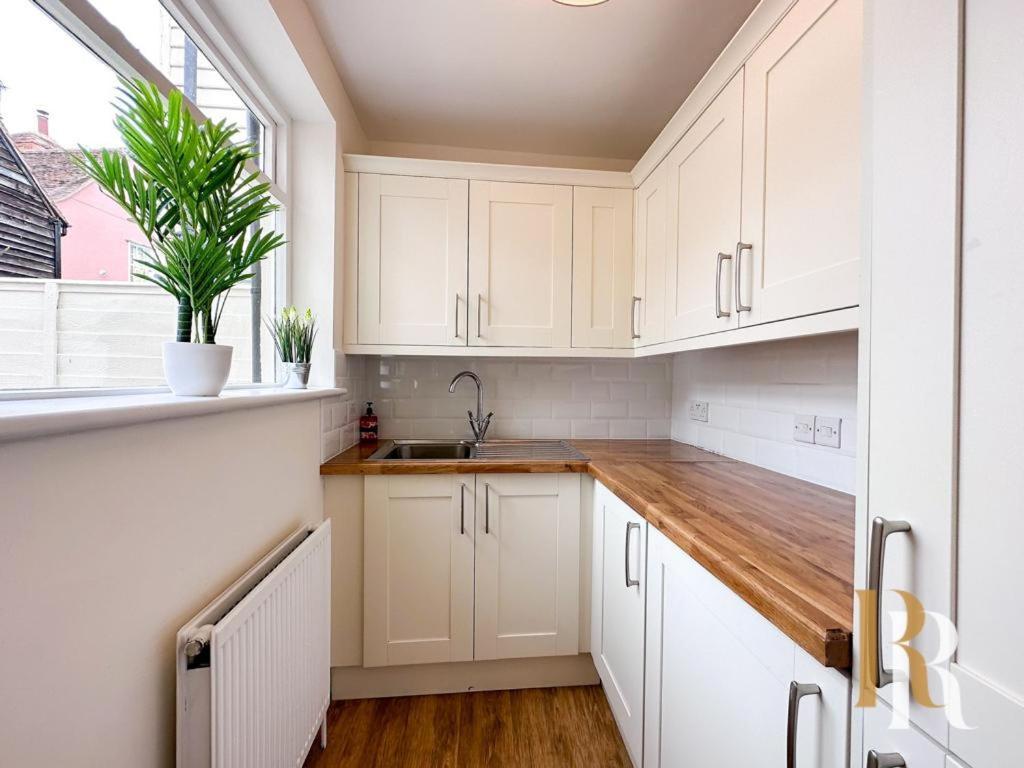 Fisherman'S Cottage - Harwich Breaks - Brand New - Long Stays Available Great Prices - Get In Touch For All Bookings - Cottage In Harwich - Beach Stay エクステリア 写真